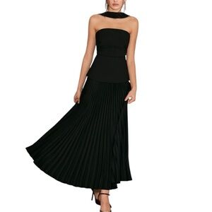 Commense Black Pleated Maxi Dress Large NWT  Choker Design Evening Party